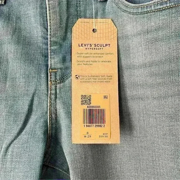 Levi's 311 Shaping Skinny Capris Jeans Light Blue Women's Size 8 Tummy Slimming - Picture 3 of 5